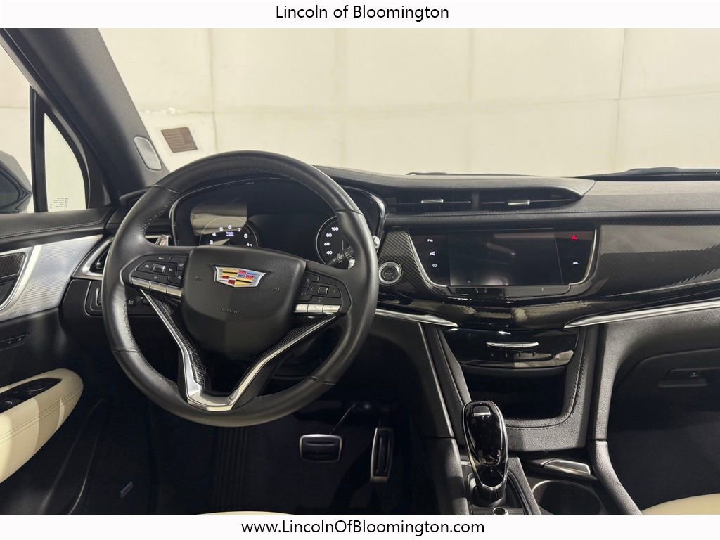 Used 2024 Cadillac XT6 Sport w/ LPO, Onyx Lite Package AWD/4WD image 18