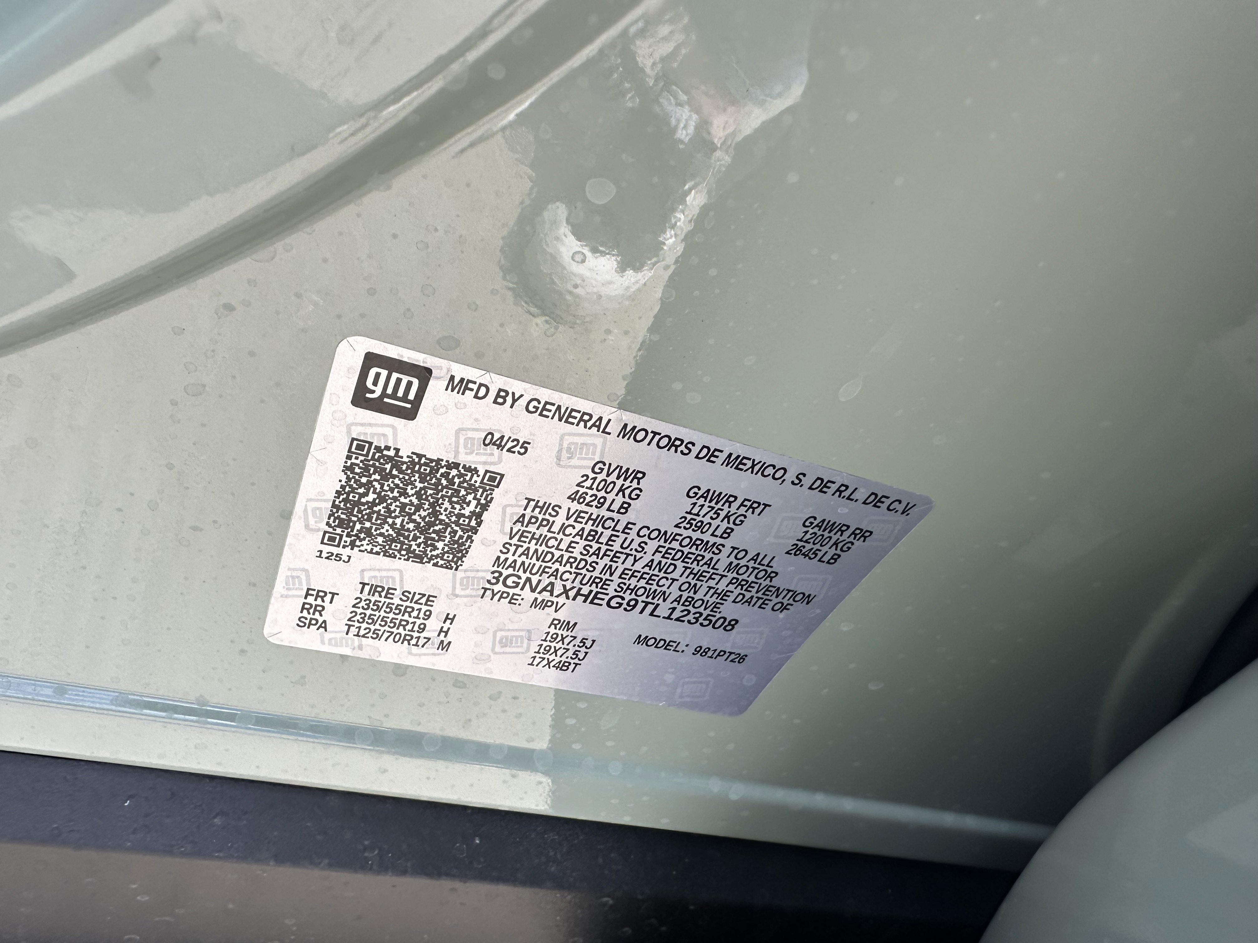 New 2026 Chevrolet Equinox LT w/ Midnight Edition image 12