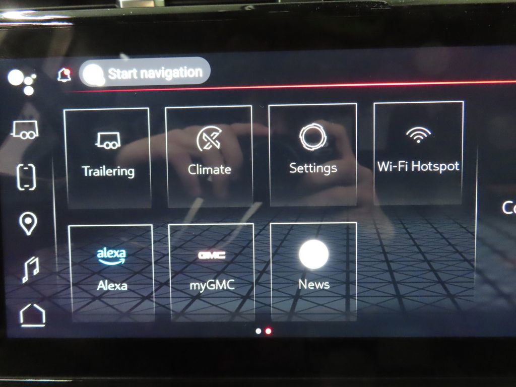 Used 2025 GMC Sierra 2500 AT4 image 24