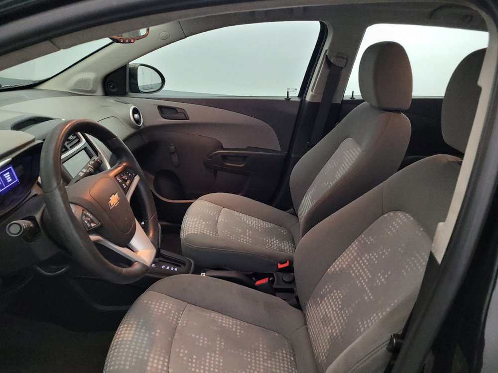 Used 2019 Chevrolet Sonic LT FWD image 17