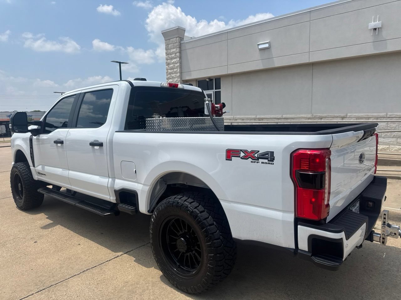 Used 2025 Ford F250 XL w/ STX Appearance Package AWD/4WD image 6