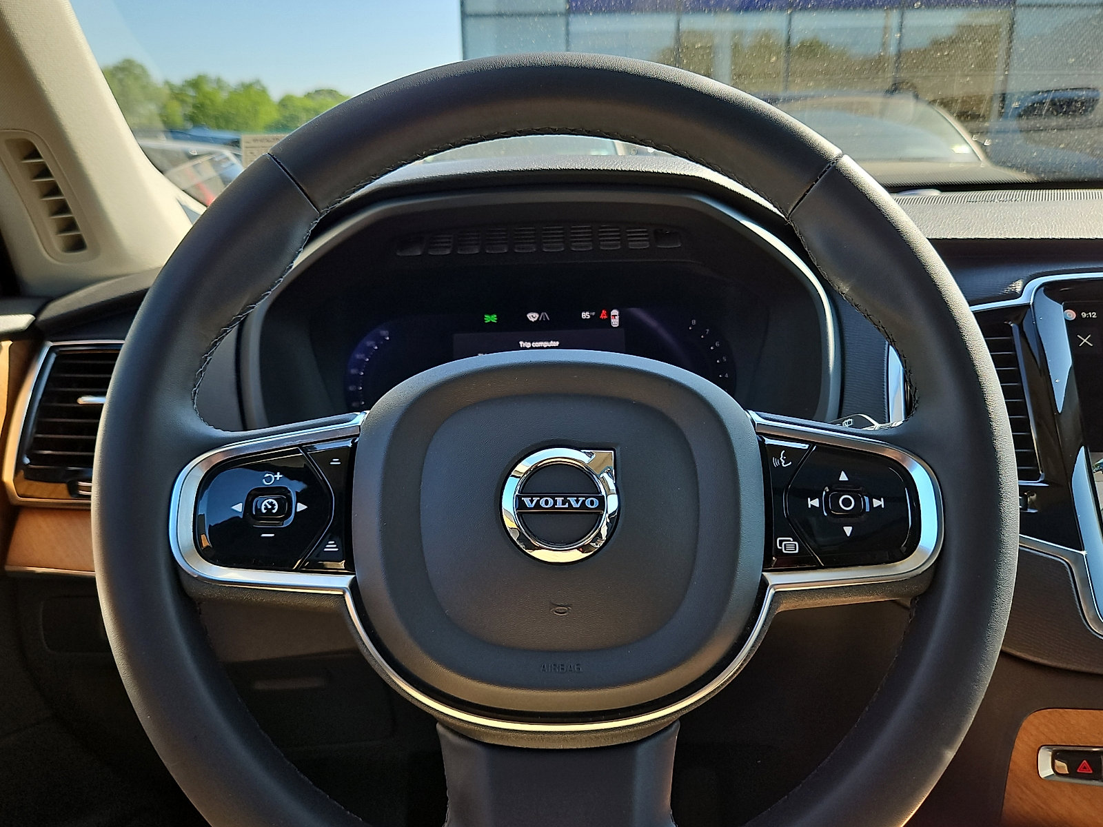 Used 2023 Volvo XC90 B6 Plus w/ Protection Package Premier AWD/4WD image 20