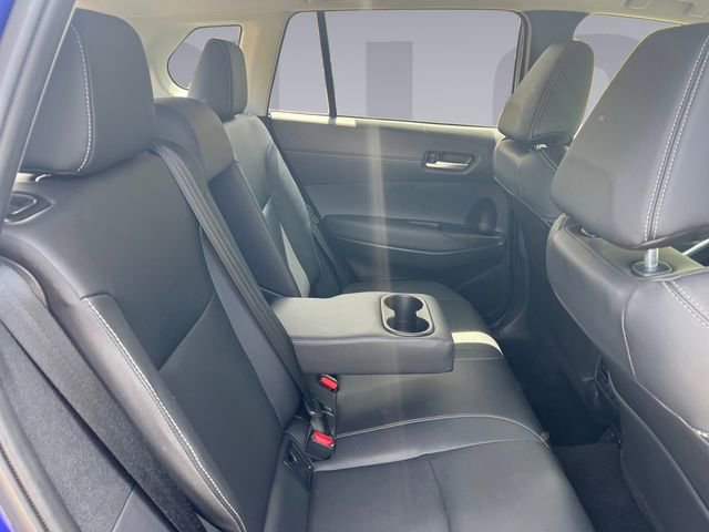 Used 2025 Toyota Corolla Cross XLE AWD/4WD image 18