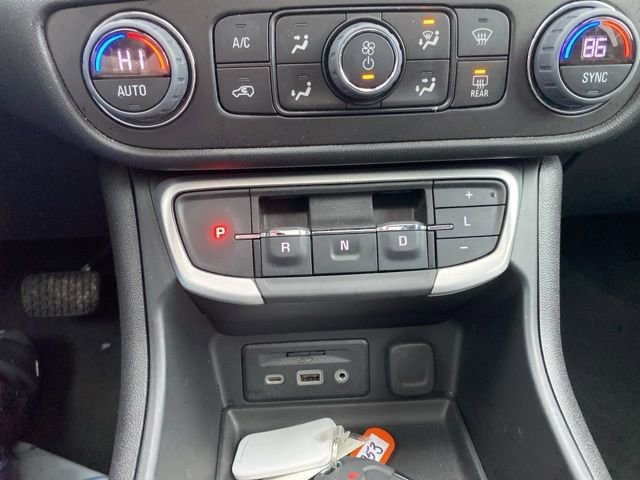 Certified 2023 GMC Terrain SLE w/ Driver Convenience Package image 27