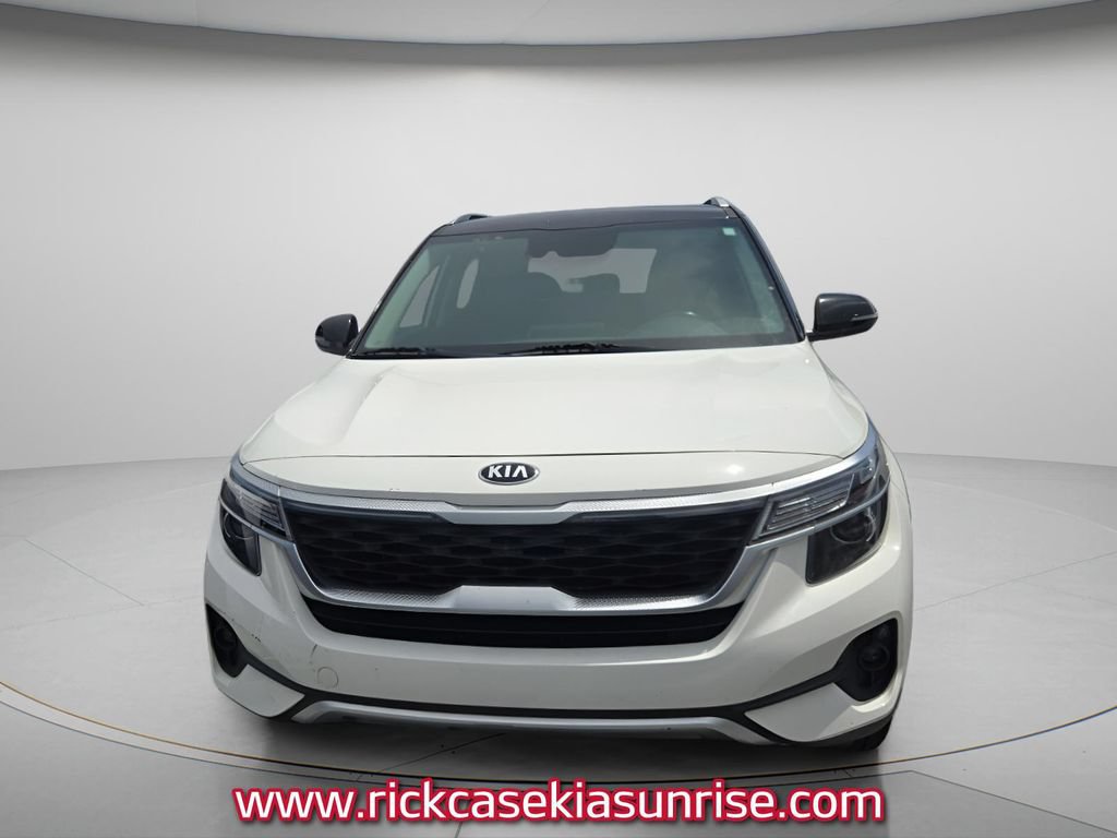 Used 2021 Kia Seltos S FWD image 3