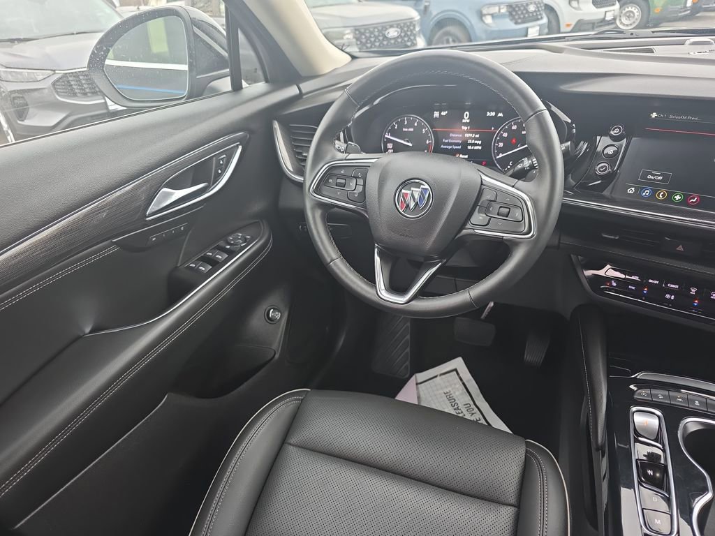 Used 2023 Buick Envision Essence image 20