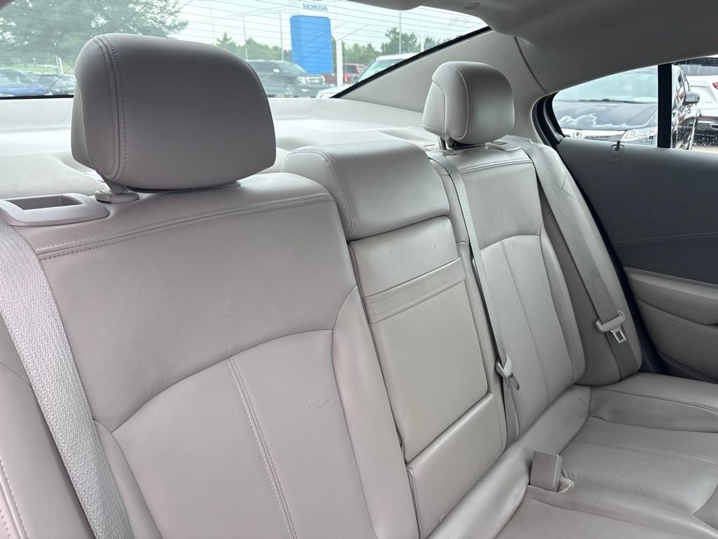 Used 2013 Buick LaCrosse Leather w/ Driver Confidence Package FWD image 32