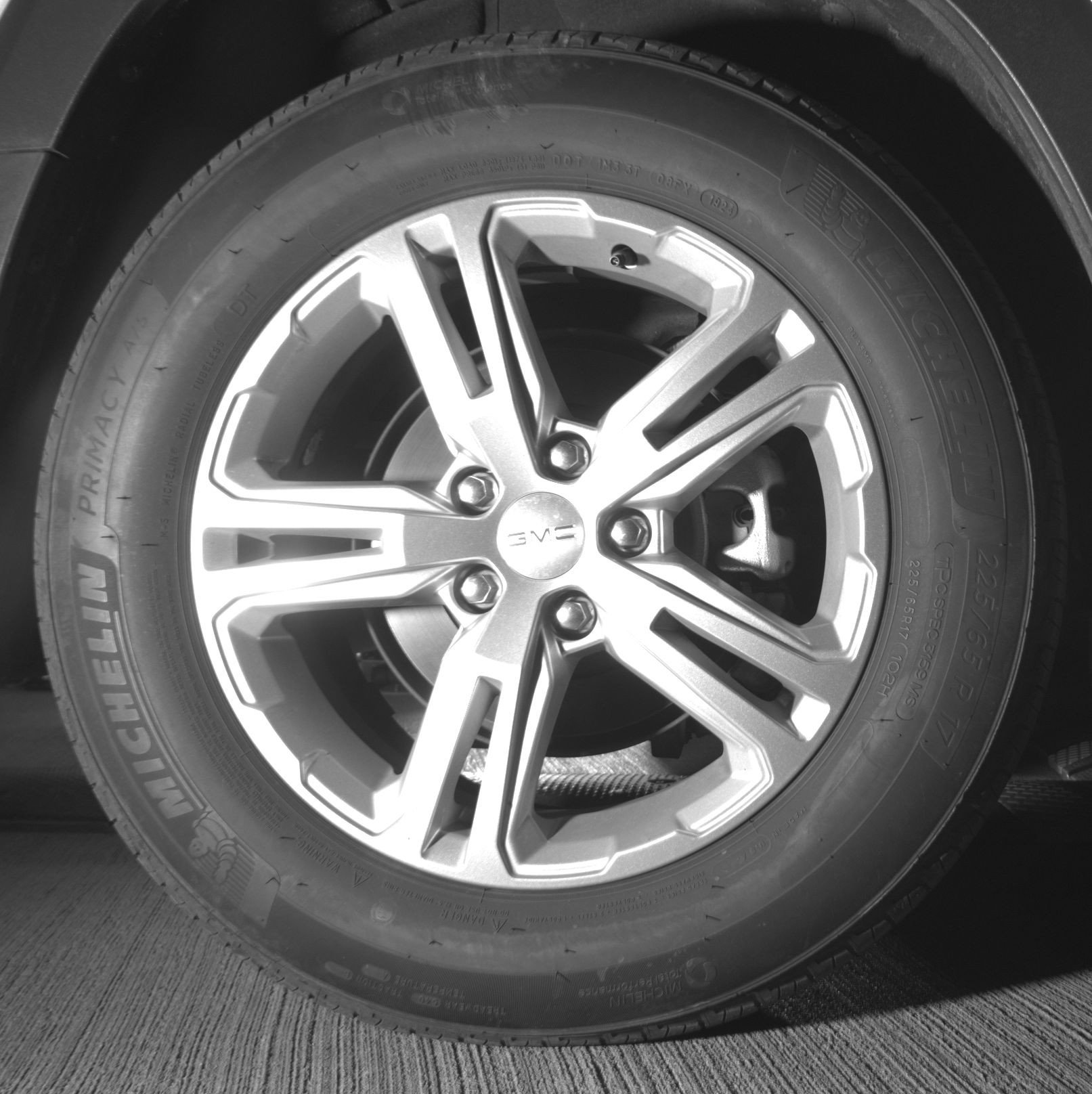 Used 2024 GMC Terrain SLE FWD image 17
