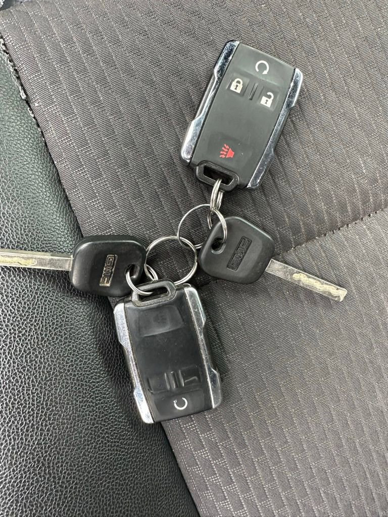 Used 2016 GMC Sierra 1500 SLE w/ All-Terrain Package image 29