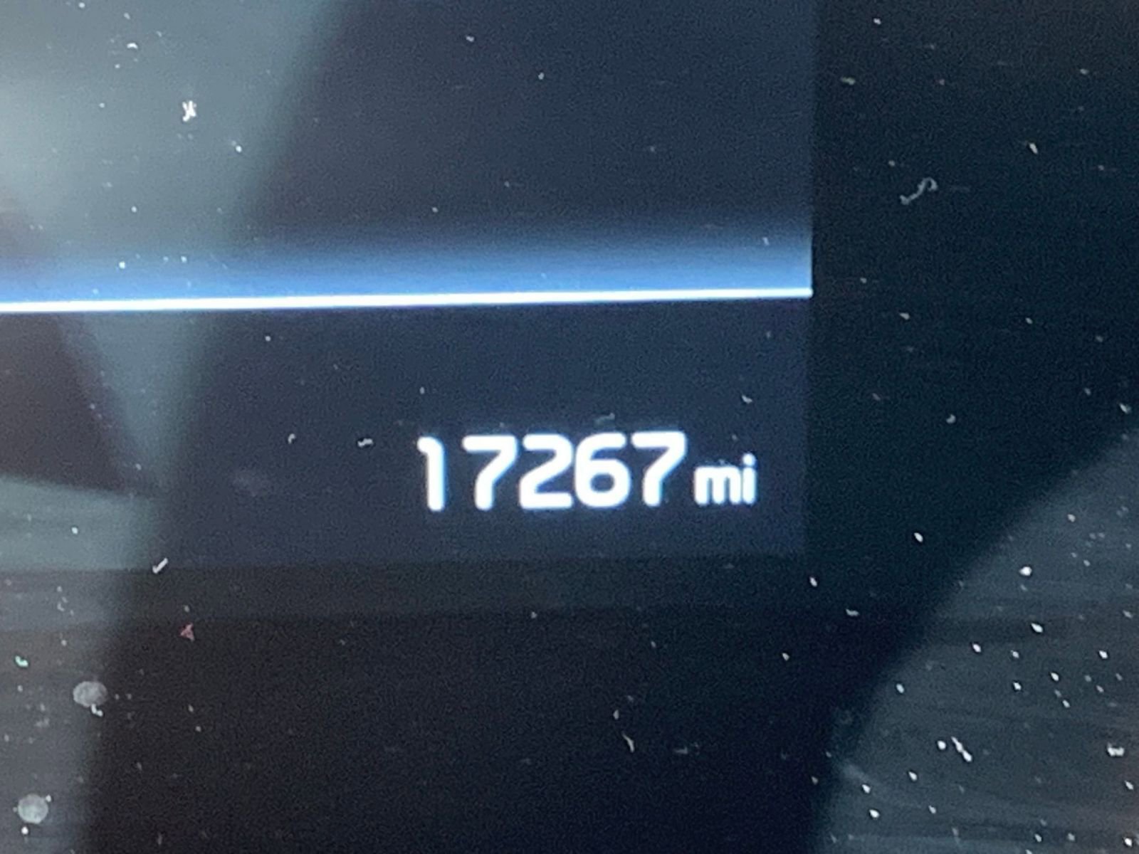 Used 2025 Kia Sportage LX image 9