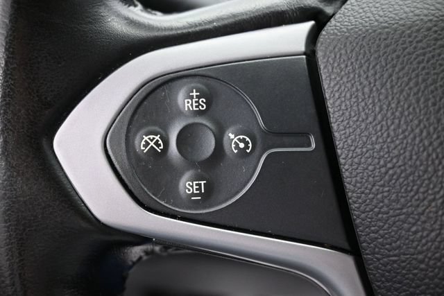 Used 2017 Chevrolet Colorado LT w/ LT Convenience Package RWD image 18