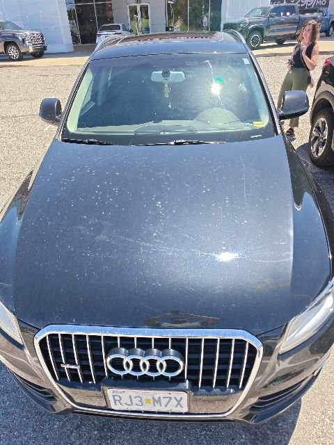 Used 2016 Audi Q5 2.0T Premium Plus w/ Technology Package AWD/4WD image 2