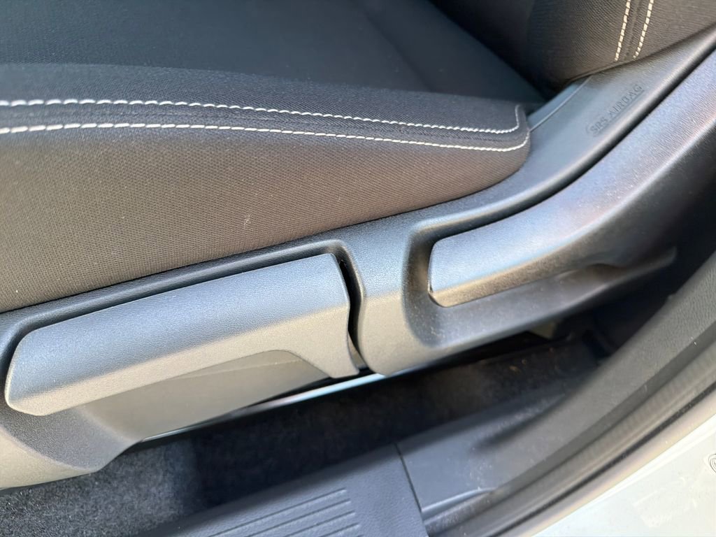 Certified 2025 Nissan Rogue S FWD image 14