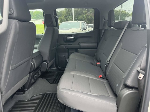 New 2026 Chevrolet Silverado 1500 Custom w/ Turbomax Blackout Package AWD/4WD image 7