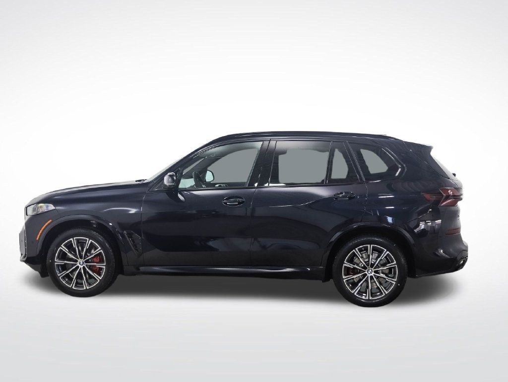 Used 2026 BMW X5 M60i AWD/4WD image 2