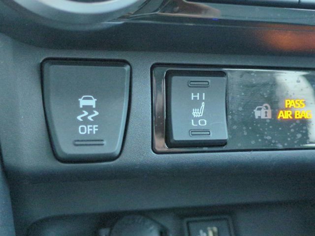 Used 2024 Toyota RAV4 XLE Premium w/ Weather Package AWD/4WD image 21