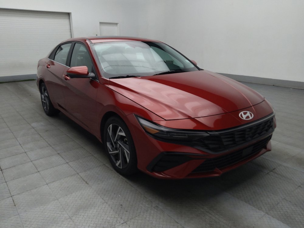 Used 2024 Hyundai Elantra Limited image 13