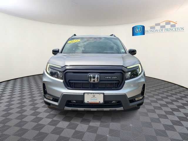 Certified 2024 Honda Passport TrailSport image 2