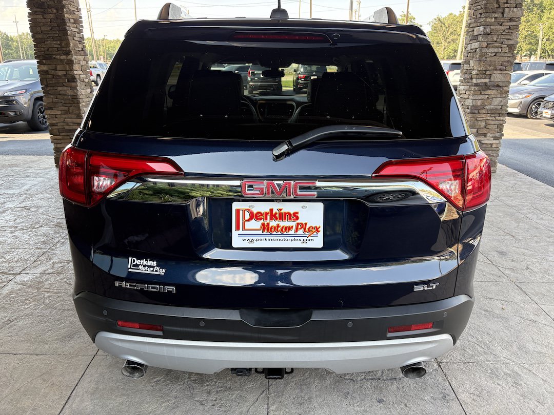 Used 2017 GMC Acadia SLT FWD image 7