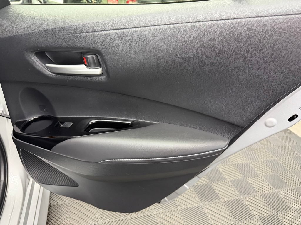 Used 2020 Toyota Corolla SE w/ Carpet Mat Package FWD image 46