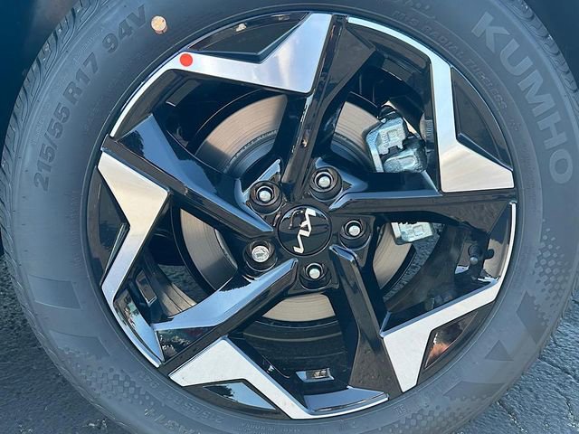 New 2026 Kia Seltos S image 25