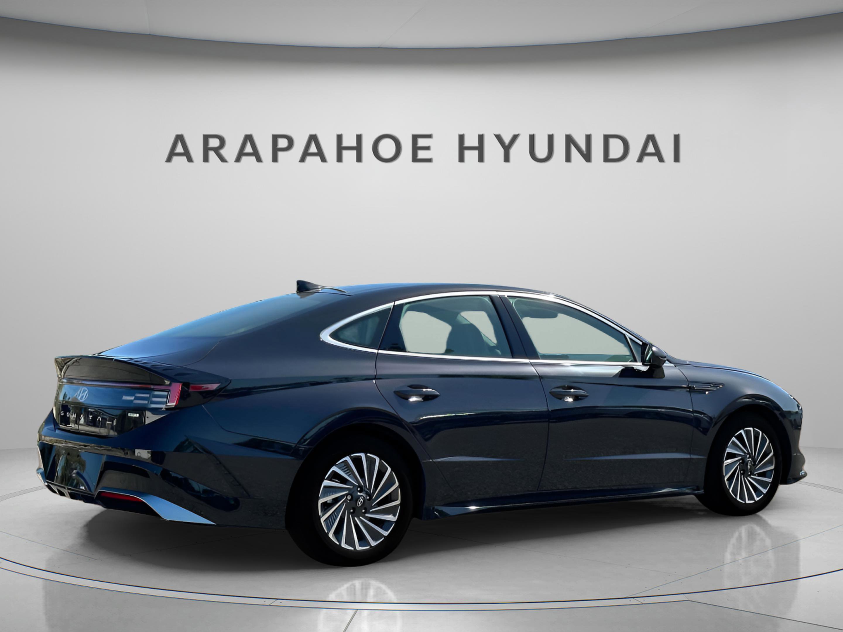 New 2025 Hyundai Sonata Limited image 7