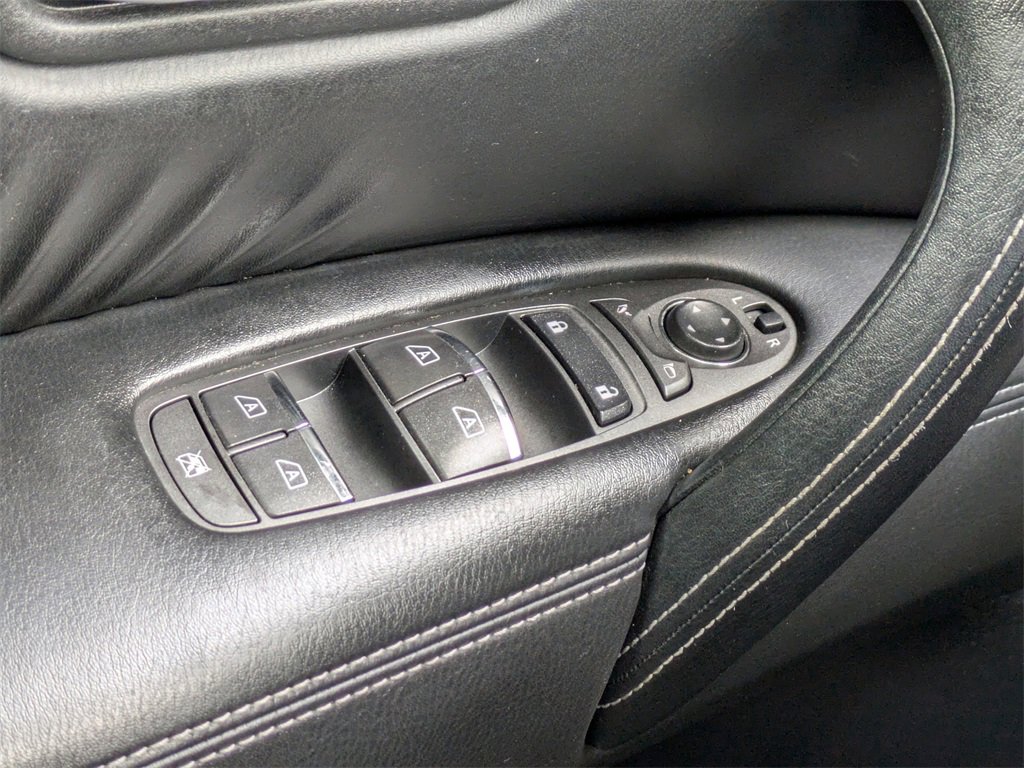 Used 2020 Nissan Armada SL w/ Premium Package image 29