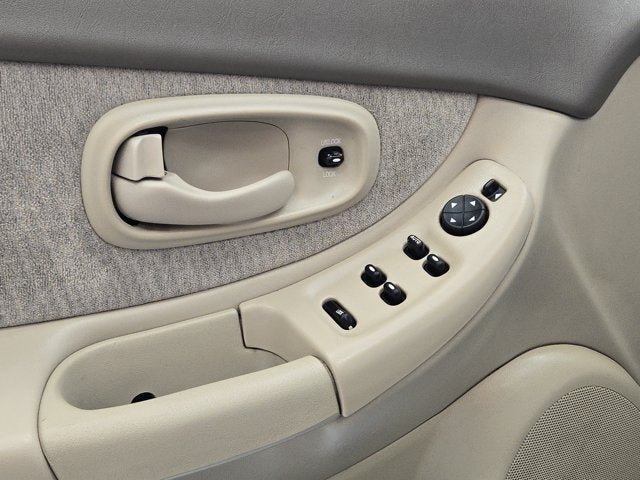 Used 1998 Oldsmobile Intrigue FWD image 14