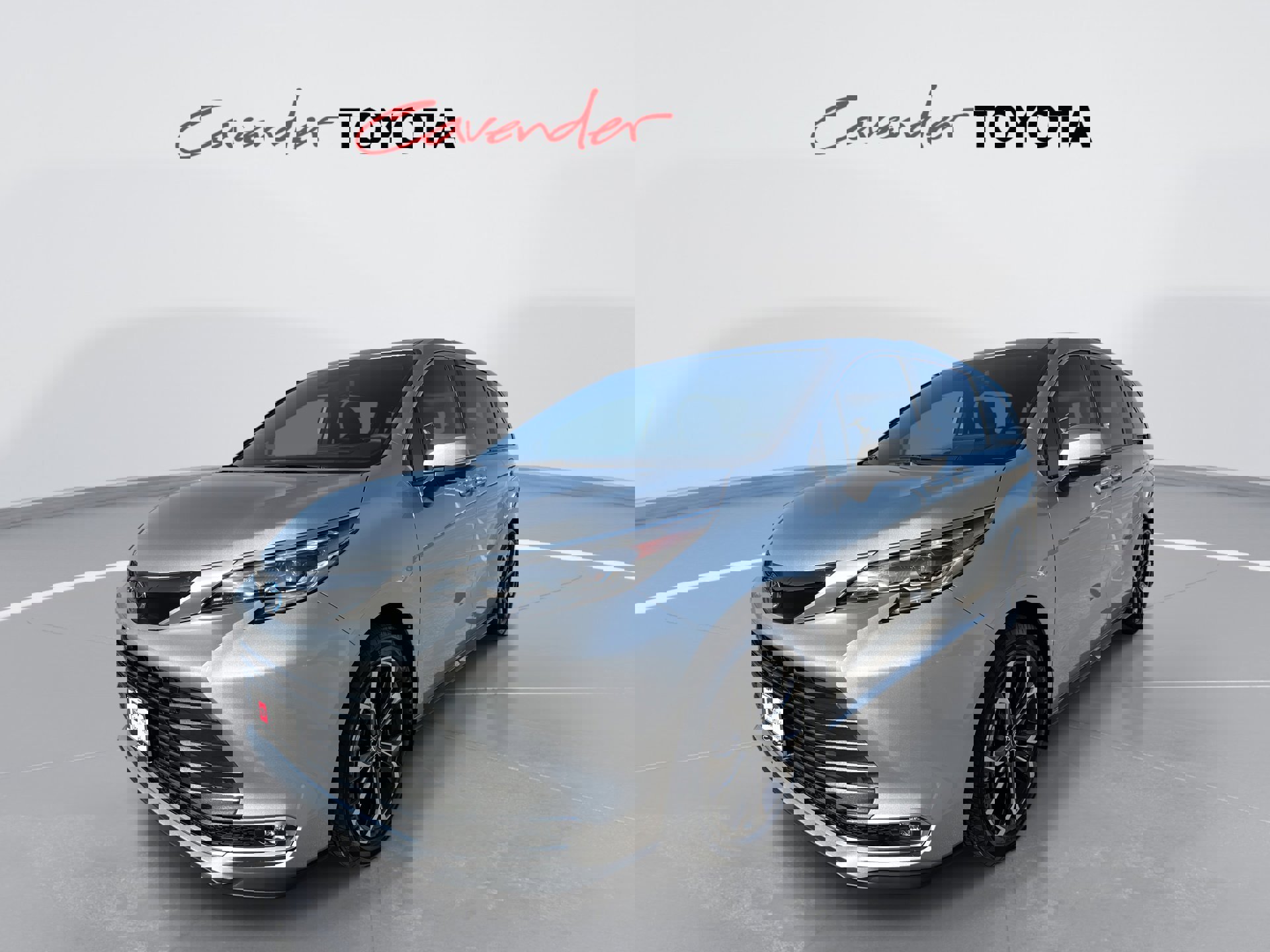 Used 2025 Toyota Sienna Platinum