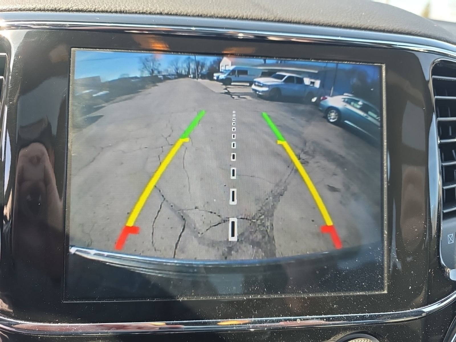 Used 2020 Jeep Grand Cherokee Limited w/ Luxury Group II image 18