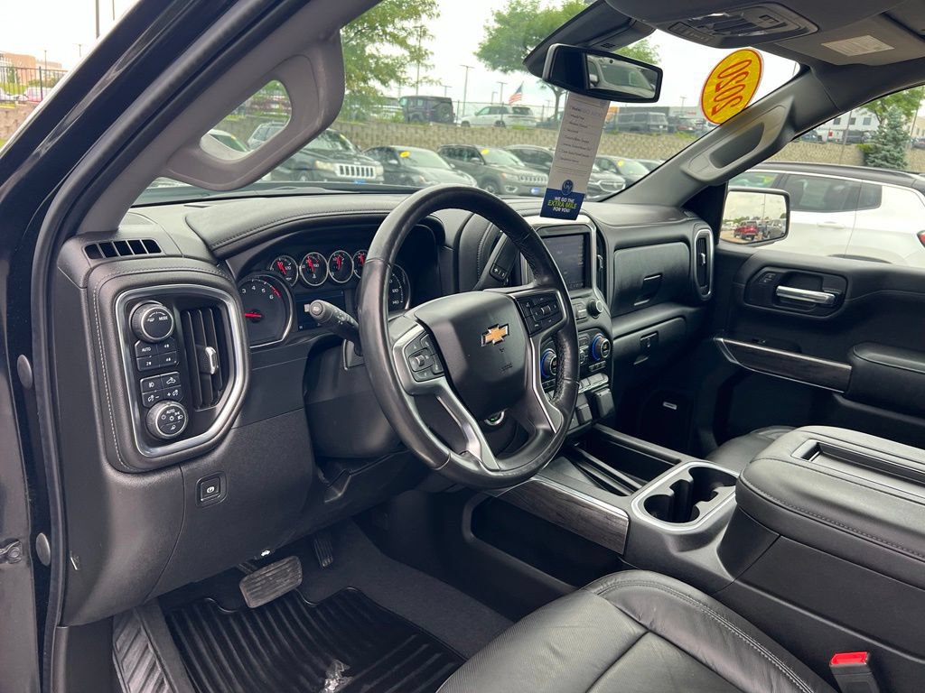 Used 2020 Chevrolet Silverado 1500 LTZ w/ LTZ Premium Package AWD/4WD image 24