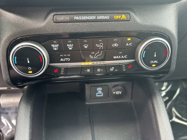 Used 2022 Ford Escape SEL w/ SEL Stealth AWD Package image 18