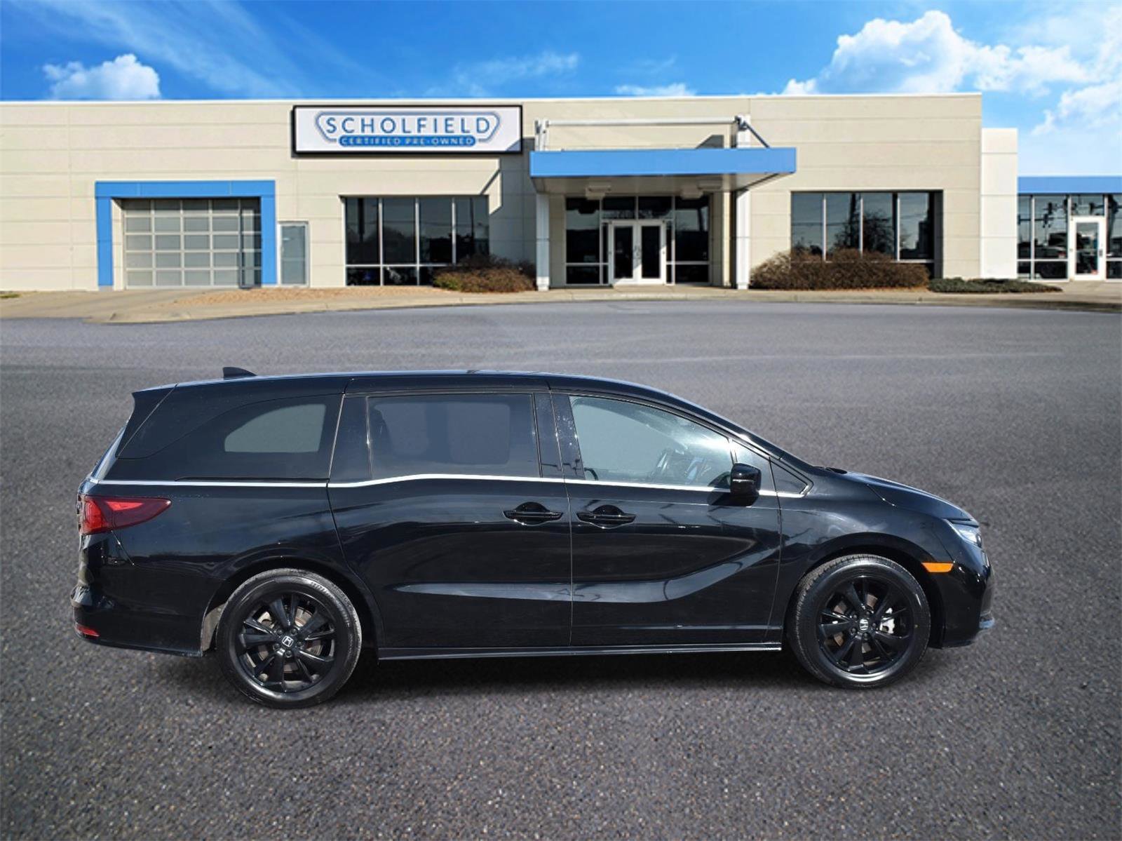 Used 2024 Honda Odyssey Sport image 2