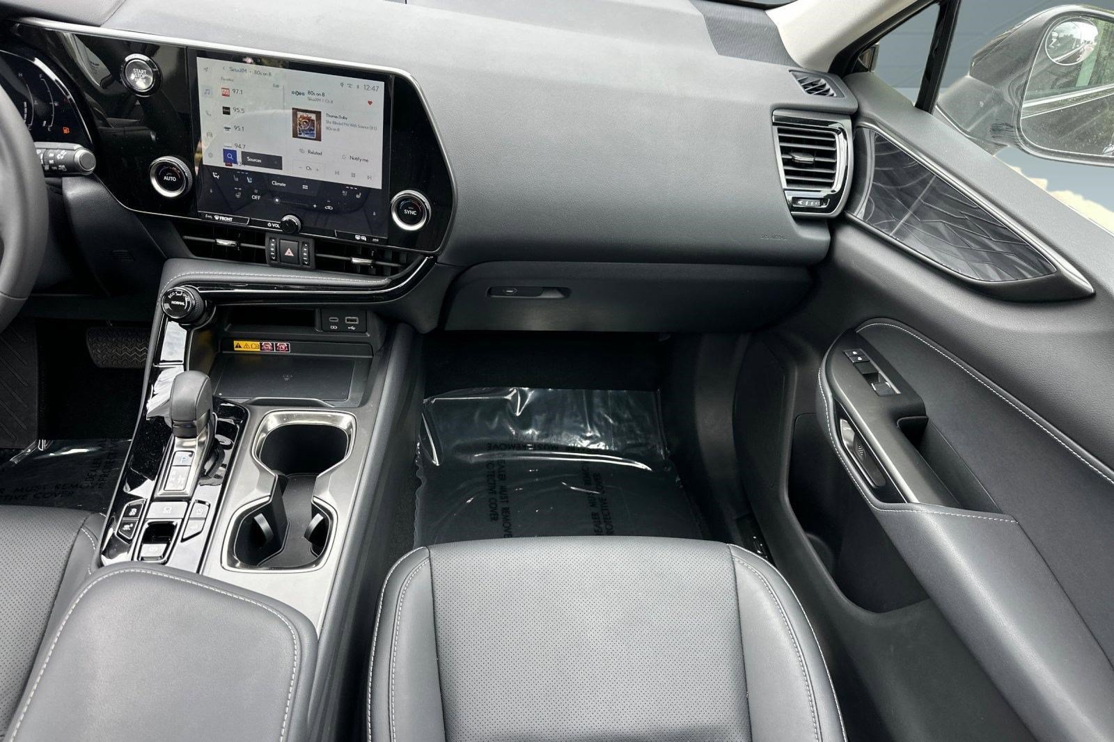 Certified 2026 Lexus NX 350 AWD w/ Accessory Package (Z1) image 28