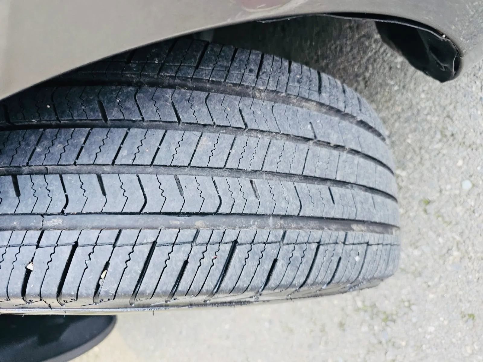 Used 2005 Toyota Avalon XLS FWD image 16