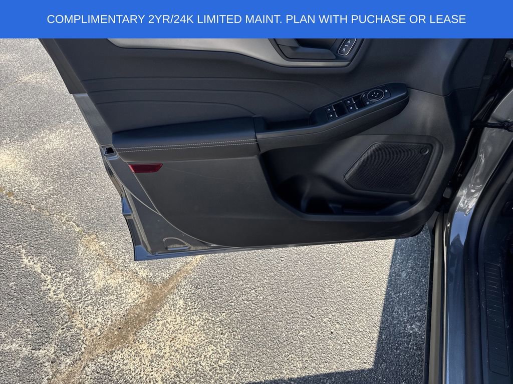 New 2026 Ford Escape Active FWD image 10