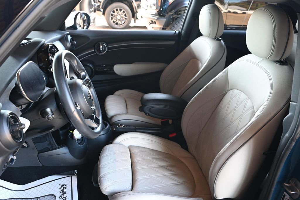 Used 2023 MINI Cooper S w/ Signature Upholstery Package image 20