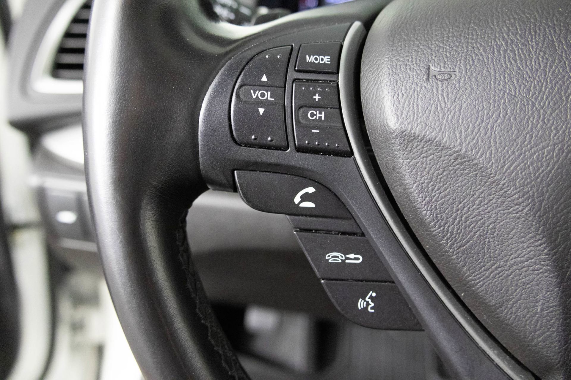 Used 2018 Acura RDX w/ Technology Package image 31