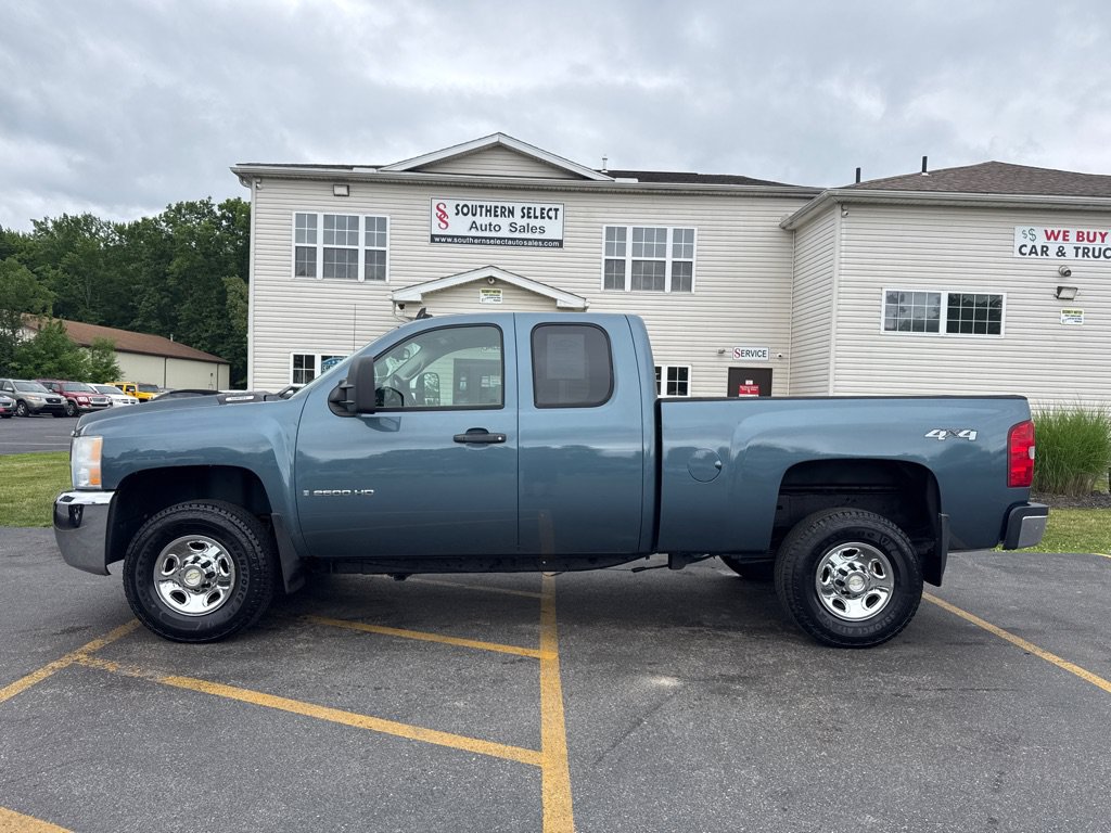 Used 2009 Chevrolet Silverado 2500 W/T w/ Snow Plow Prep Package