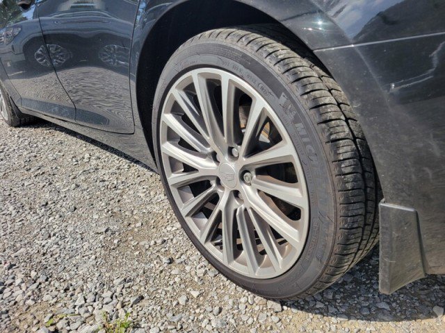 Used 2022 Cadillac CT5 Premium Luxury w/ Parking Package RWD image 8