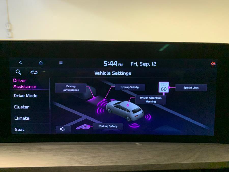 Used 2024 Kia Telluride SX X-Line image 29