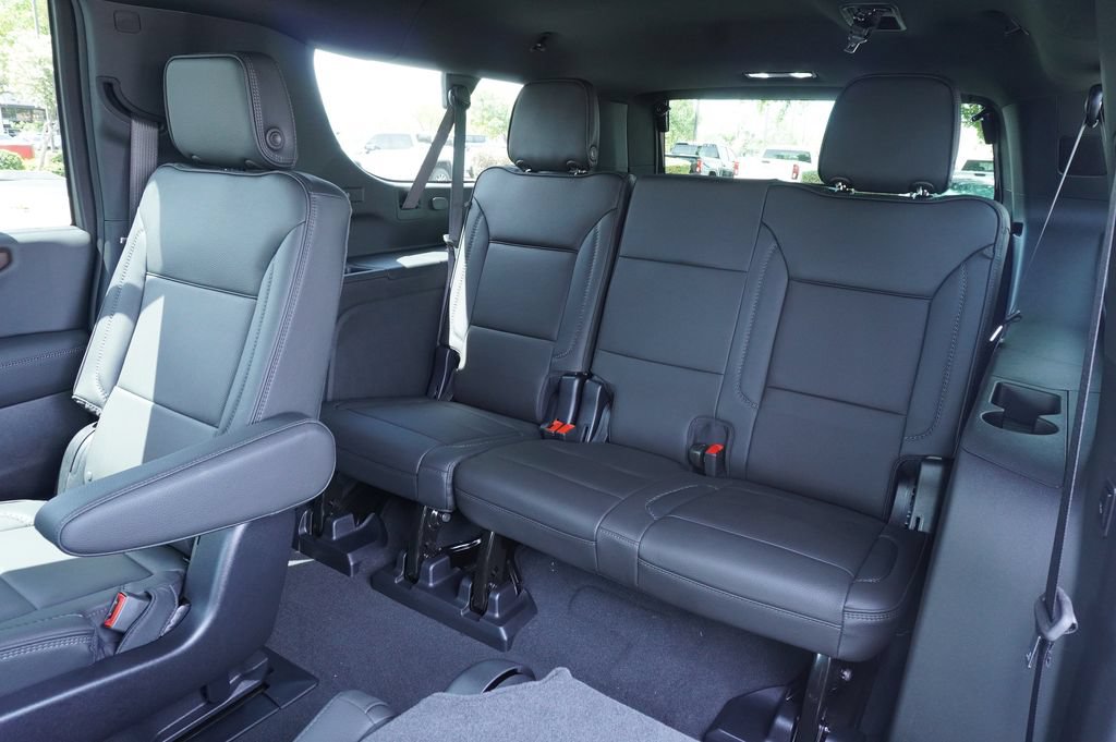 New 2026 GMC Yukon XL Denali w/ Denali Reserve Package AWD/4WD image 10