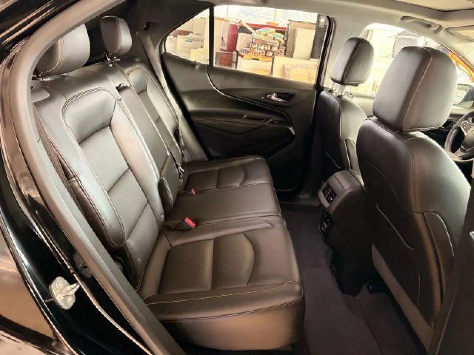 Used 2020 Chevrolet Equinox Premier image 16