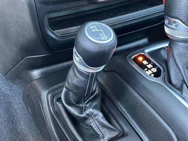 Used 2024 Jeep Wrangler Sport AWD/4WD image 40
