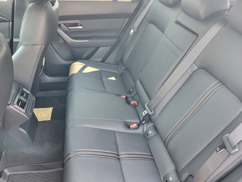 Used 2025 MAZDA CX-50 AWD 2.5 Turbo w/ Weather Package image 18