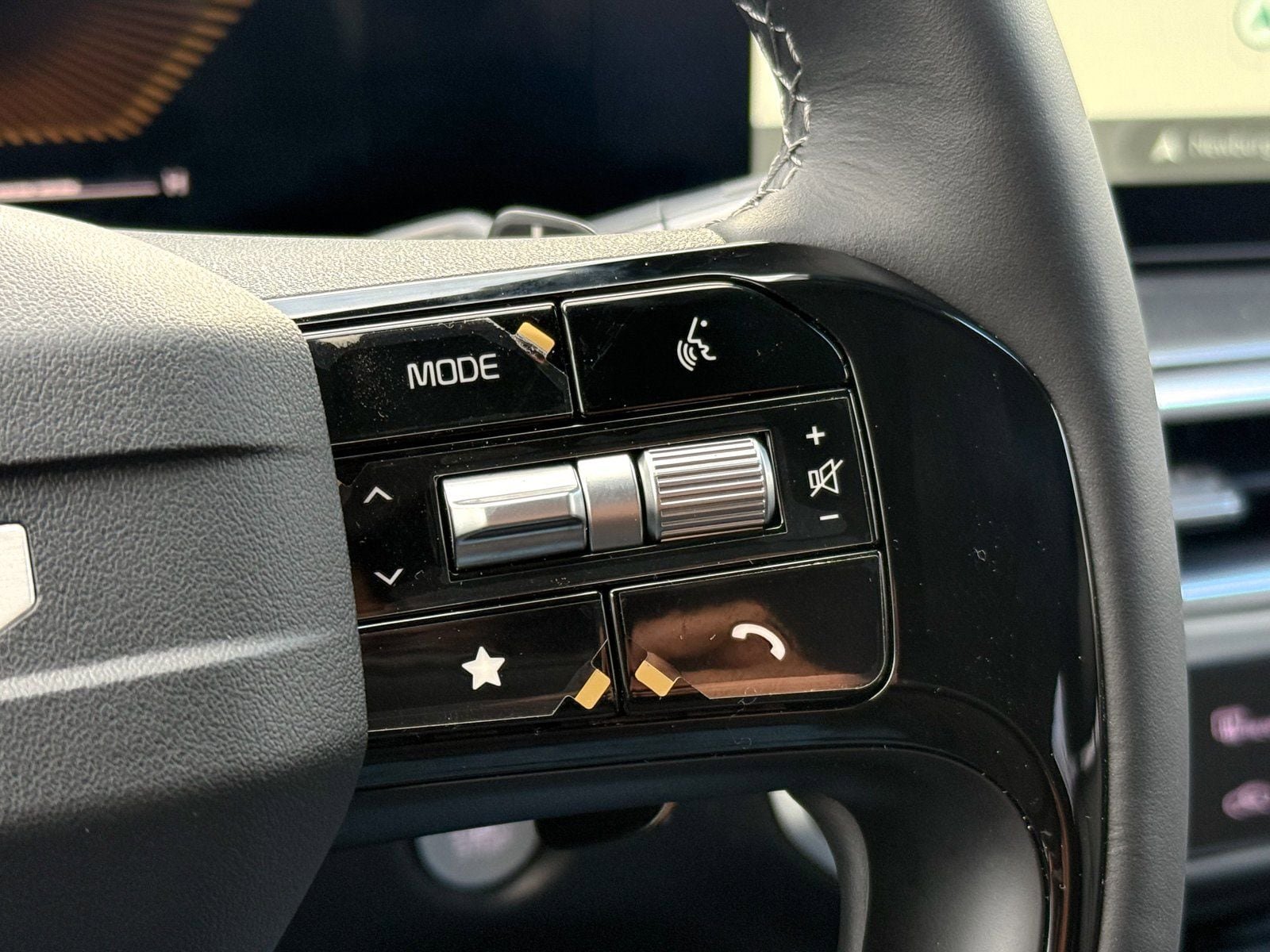 New 2026 Kia Sorento EX AWD/4WD image 25