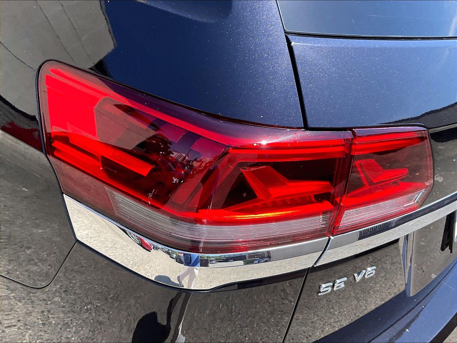 Certified 2022 Volkswagen Atlas SE w/ Panoramic Sunroof Package FWD image 28