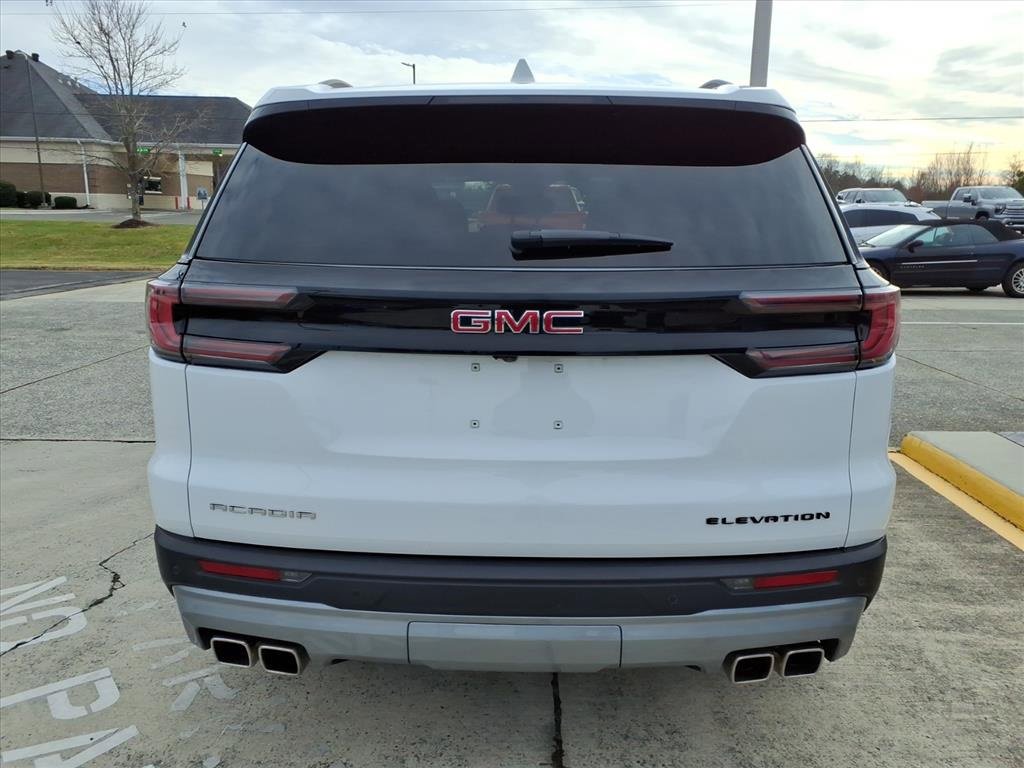 Used 2025 GMC Acadia Elevation image 4
