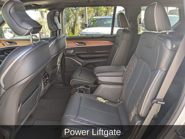 Used 2024 Jeep Grand Cherokee L Summit image 15