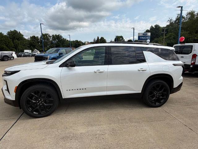 Used 2024 Chevrolet Traverse RS AWD/4WD image 2